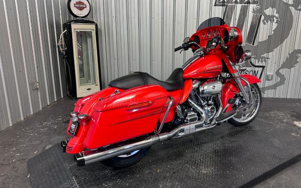 2017 Harley-Davidson STREET GLIDE SPECIAL
