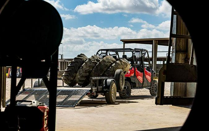 2023 Honda Pioneer 1000-6 Crew Deluxe