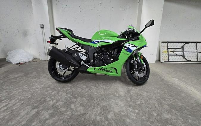 2026 Kawasaki Ninja ZX-6R ABS Carbon ABS