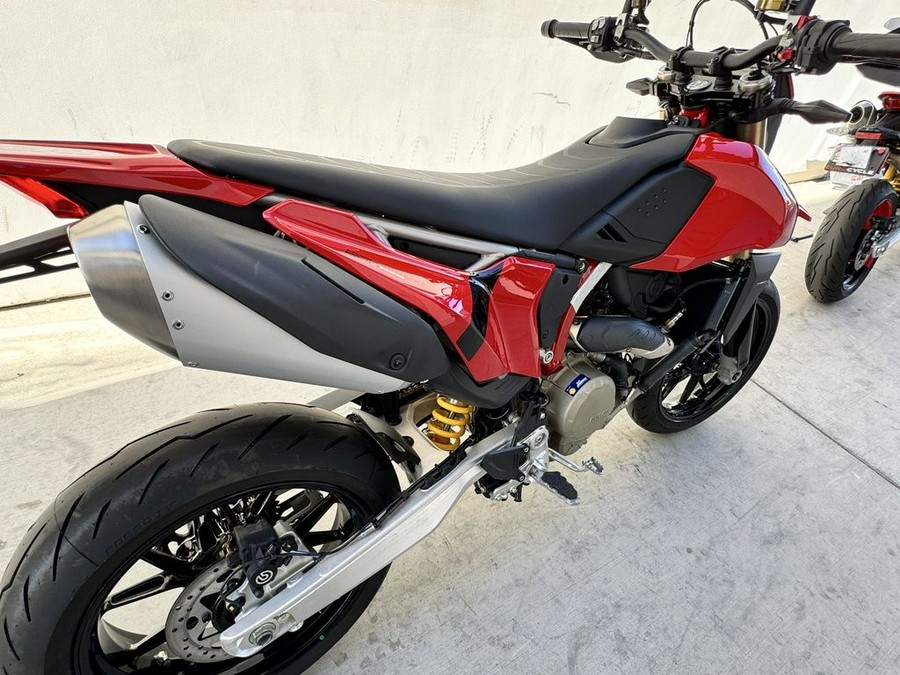 2026 Ducati Hypermotard 698 Mono Red
