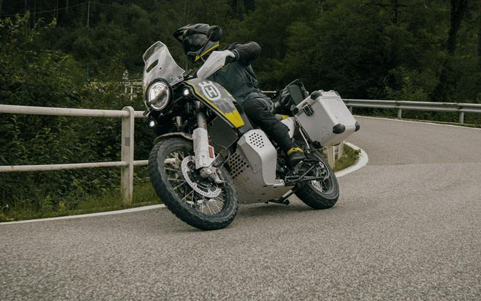2027 Husqvarna Norden 901 Expedition