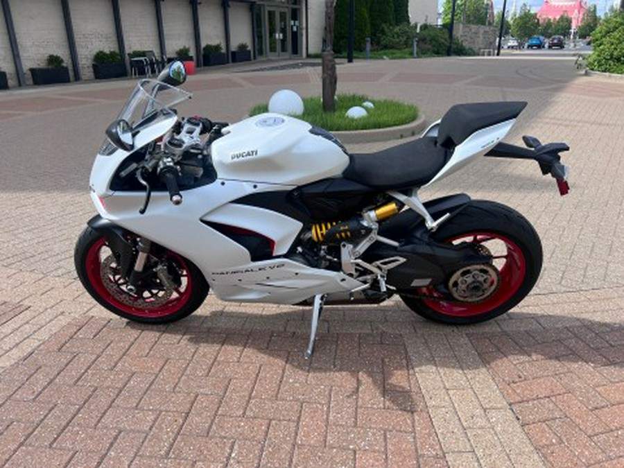 2021 Ducati Panigale V2