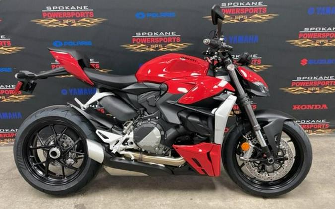 2022 Ducati Streetfighter V2 Review [14 Fast Facts: Street + Track]