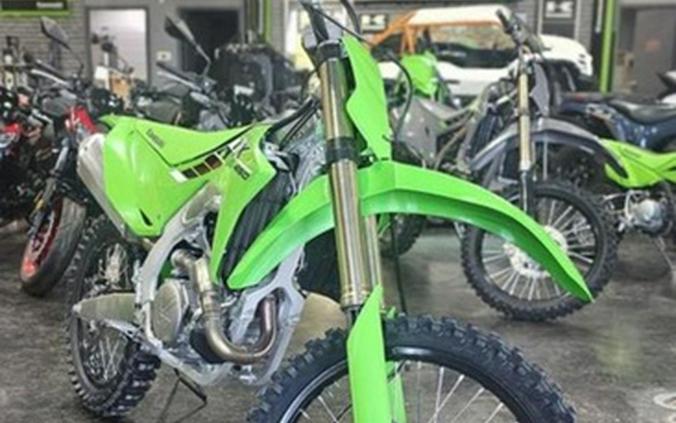 2024 Kawasaki KX450 First Look [9 Fast Facts, Specs, Photos]