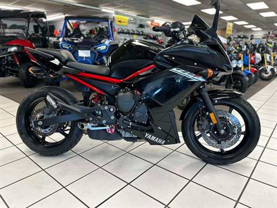 2016 Yamaha FZ6R