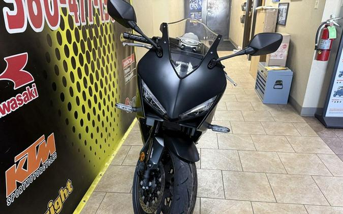 2026 Honda CBR650R E-Clutch