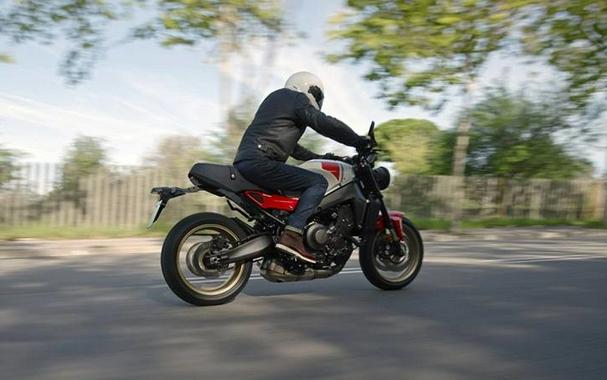 2026 XSR900 - Yamaha