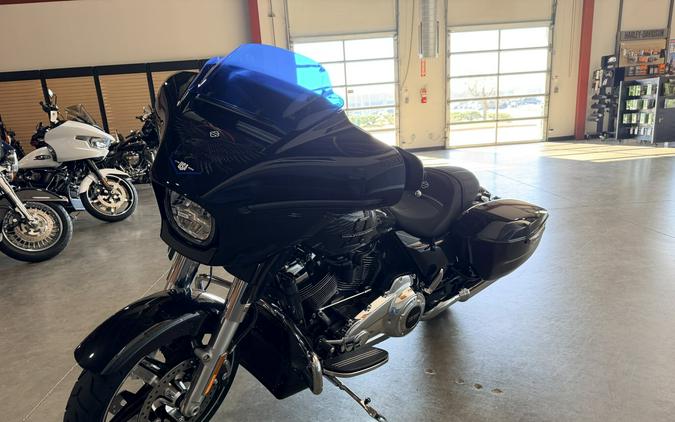 Harley-Davidson FLHX 2026