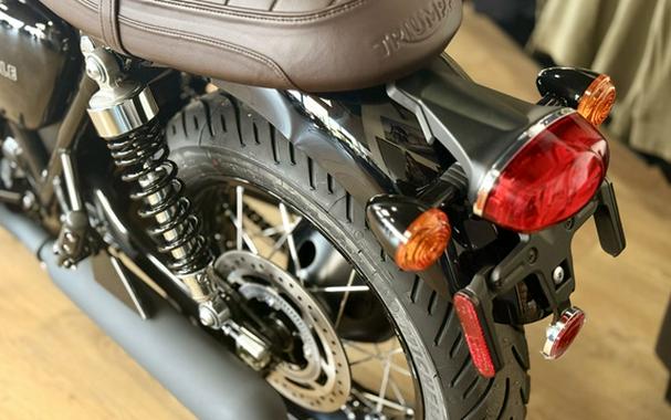 2026 Triumph Bonneville T120 Black