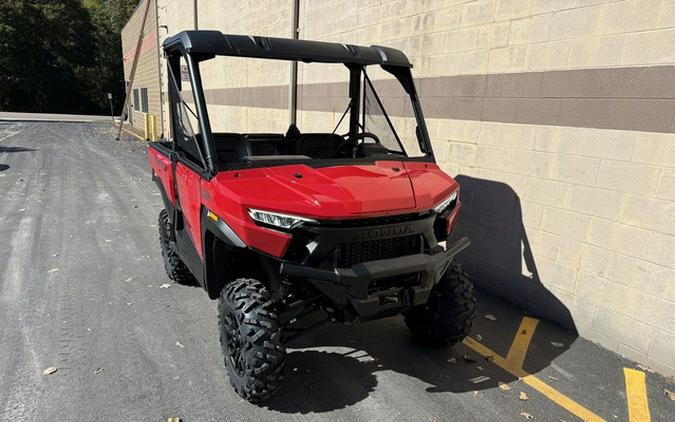 2026 Honda Pioneer 1000 Deluxe