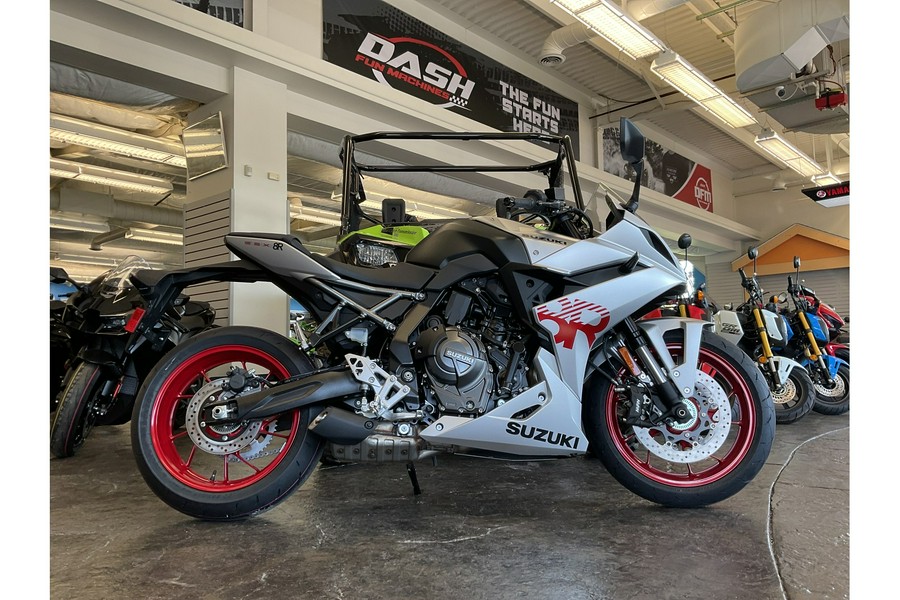 2024 Suzuki GSX-S 8R