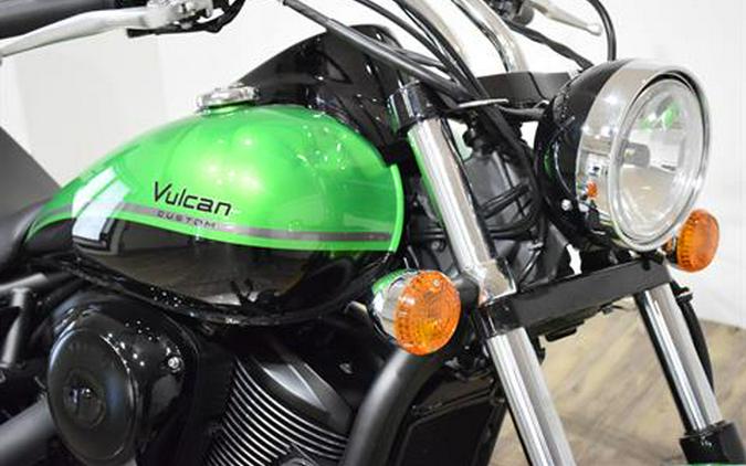 2018 Kawasaki Vulcan 900 Custom