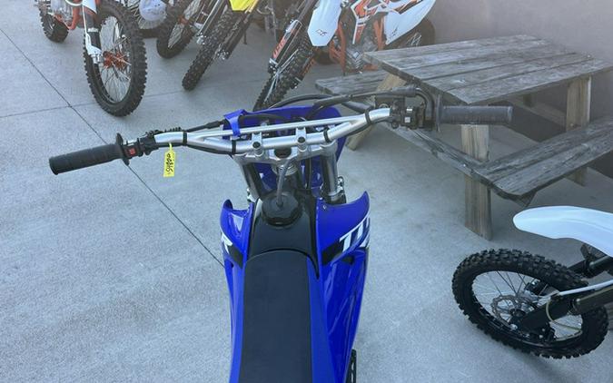 2025 Yamaha TT-R 230