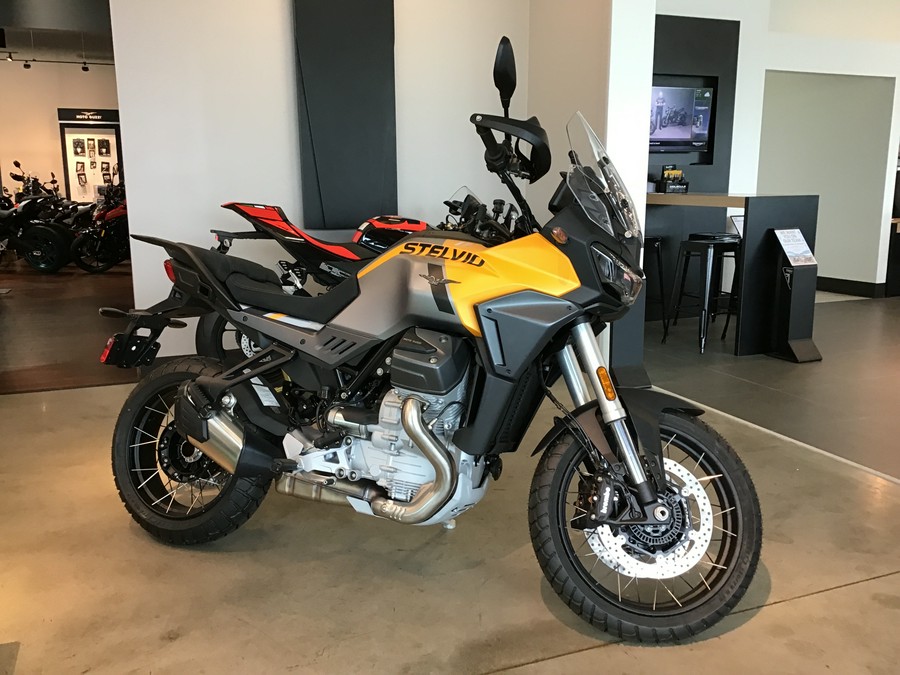 2024 Moto Guzzi Stelvio PFF Rider Assistance Solution