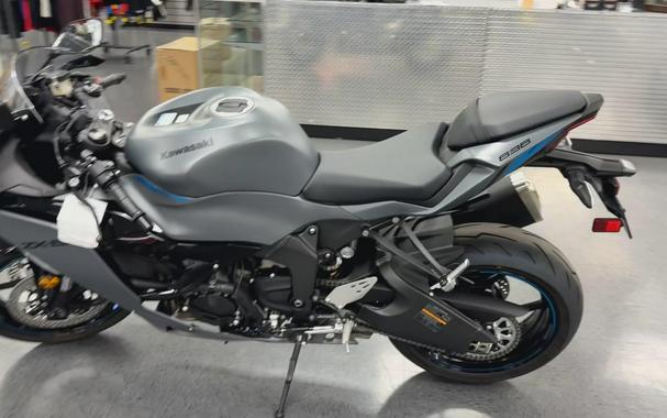2025 Kawasaki NINJA ZX-6R ABS
