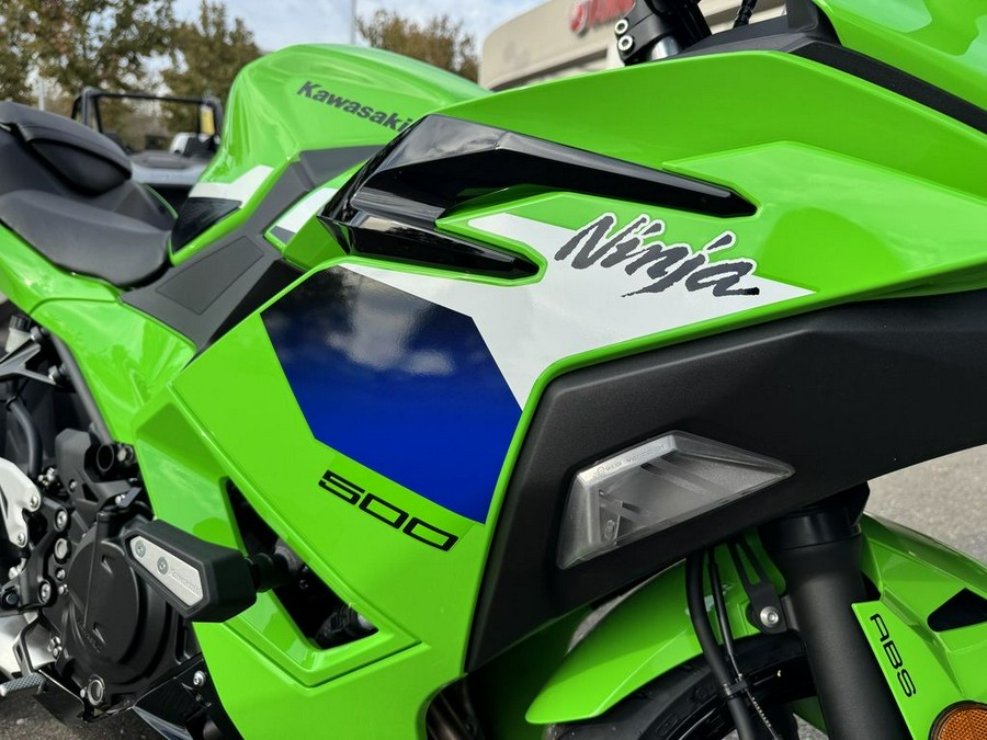 2026 Kawasaki Ninja® 500 SE ABS