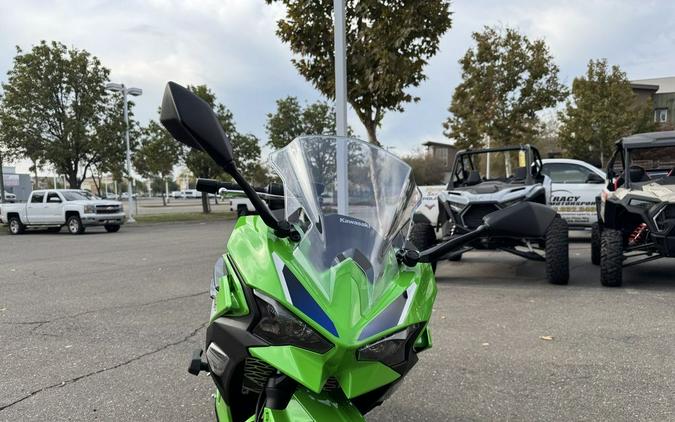 2026 Kawasaki Ninja® 500 SE ABS
