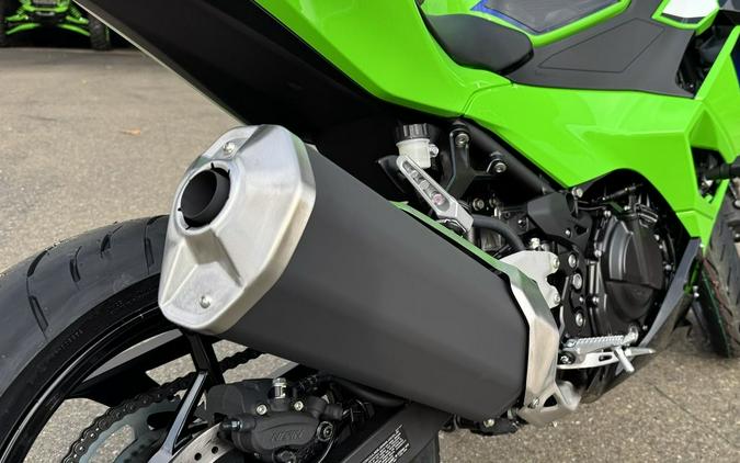 2026 Kawasaki Ninja® 500 SE ABS