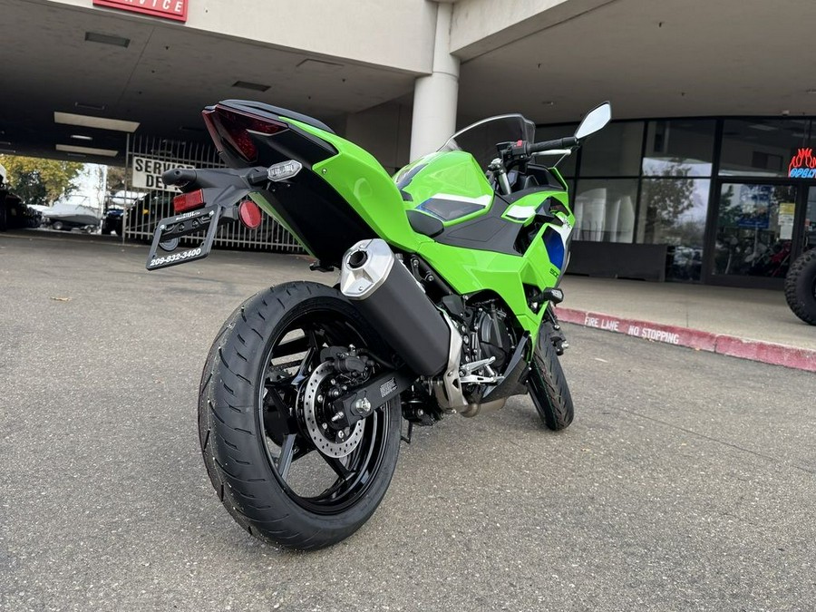 2026 Kawasaki Ninja® 500 SE ABS