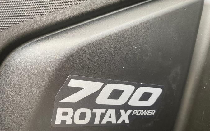 2026 Can-Am® Outlander X mr 700