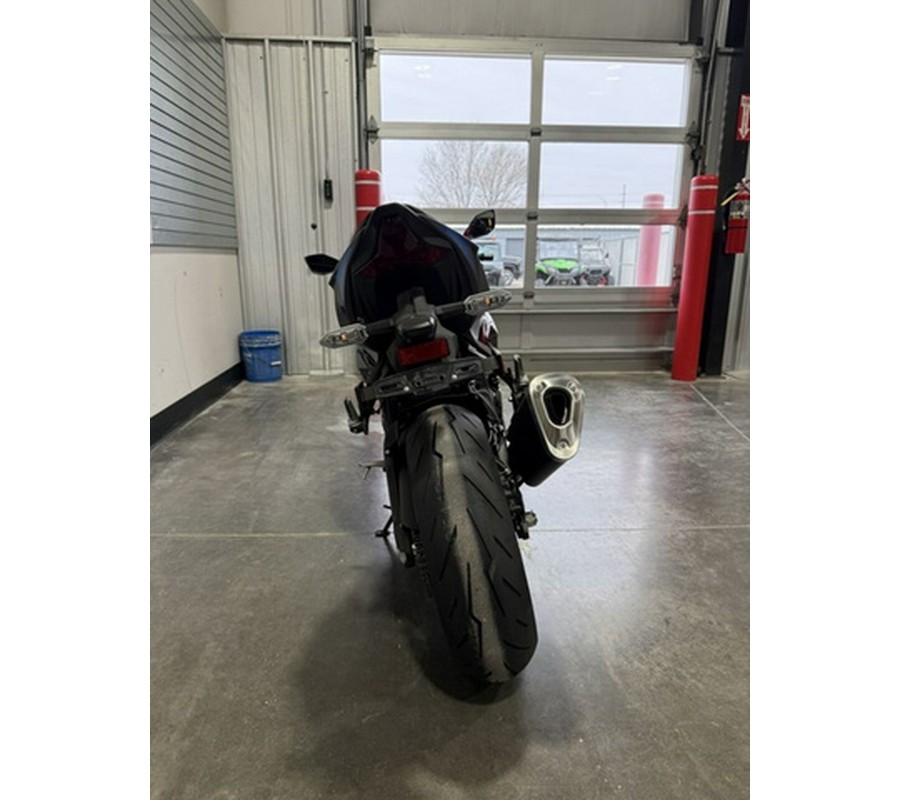 2026 Kawasaki Ninja ZX-6R ABS Carbon ABS