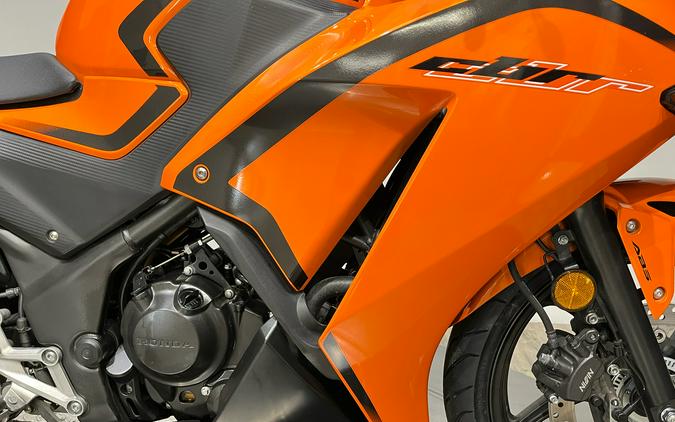 2016 Honda CBR300R ABS