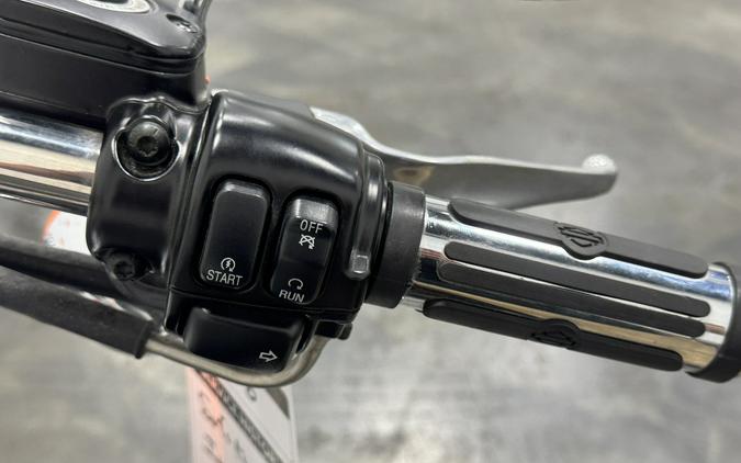 2008 HARLEY DAVIDSON ROCKER C