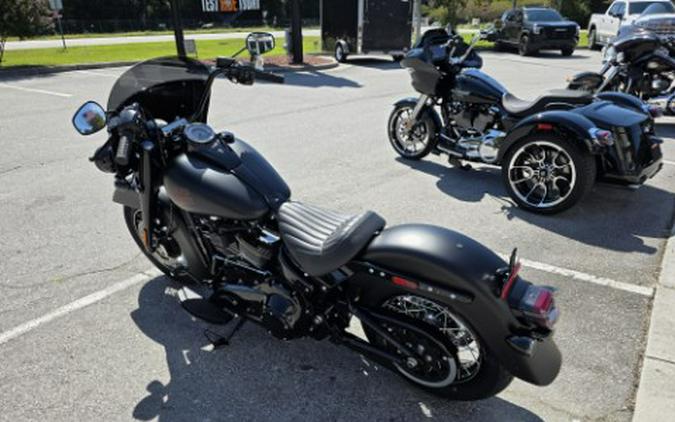 2026 Harley-Davidson Deadwood™