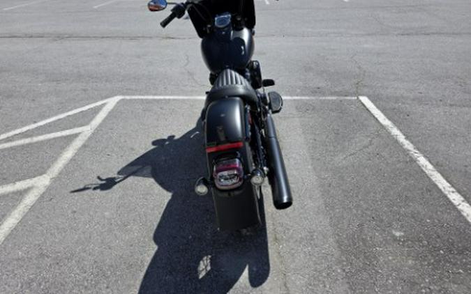 2026 Harley-Davidson Deadwood™