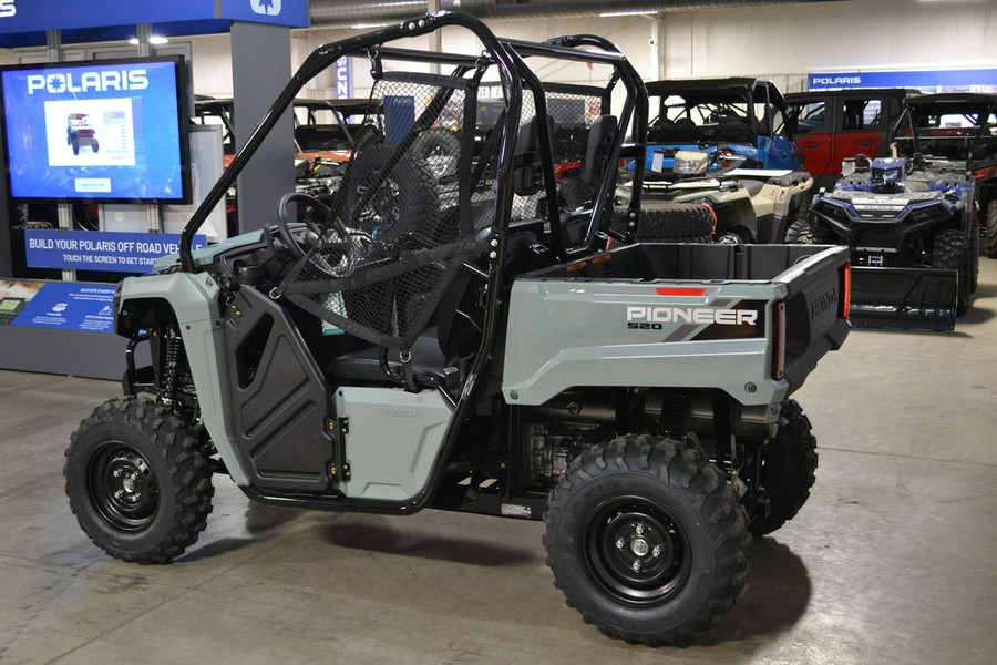 2026 Honda Pioneer 520 Base