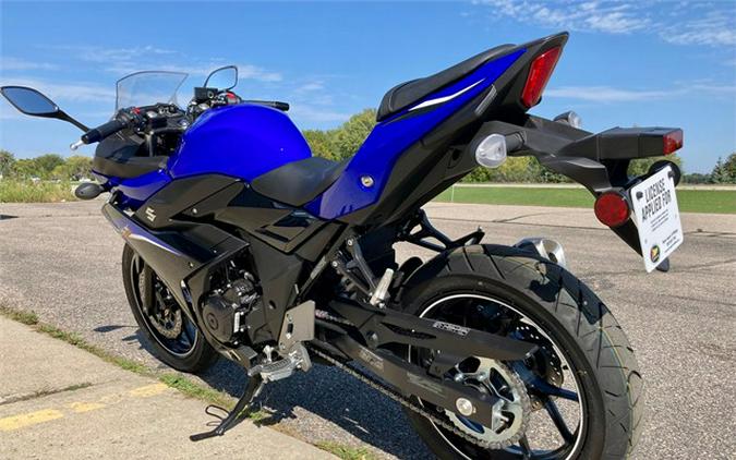 2022 Suzuki GSX250R ABS