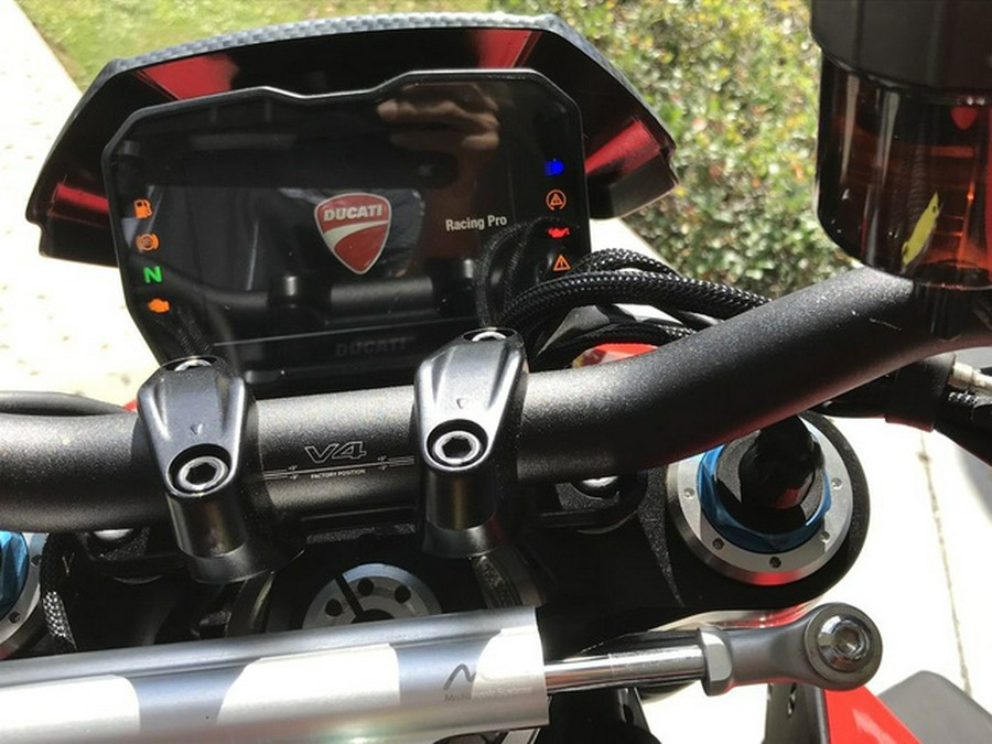 2022 DUCATI Streetfighter V4 S Ducati Red