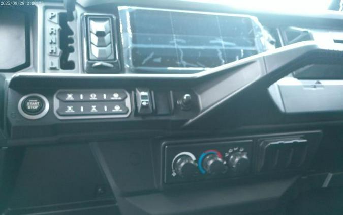 2026 Can-Am® Defender MAX Limited HD11 Dark Wildland Camo