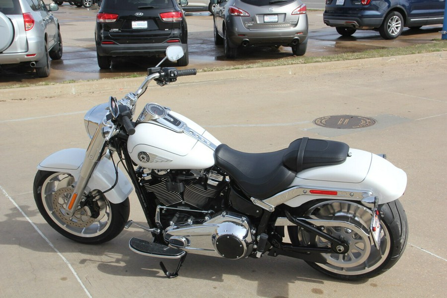 2026 Harley-Davidson Fat Boy White Onyx Pearl Chrome Trim