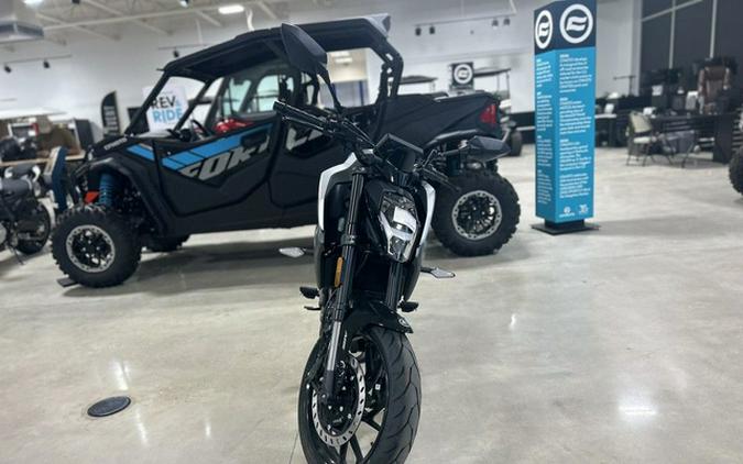 2026 CFMOTO NK 300