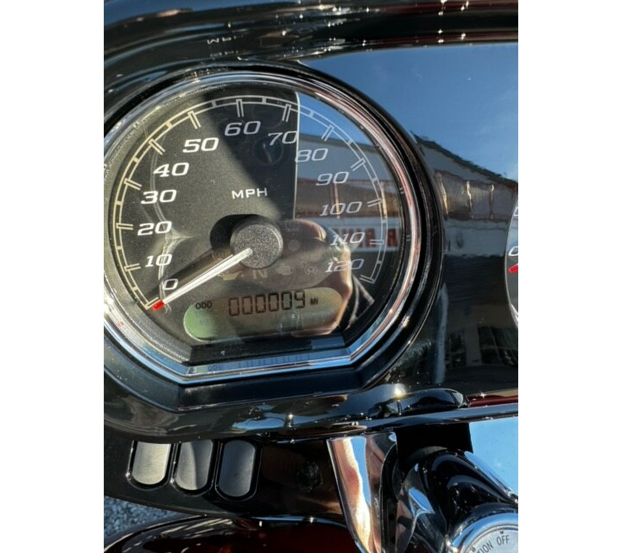 2024 Harley-Davidson Road Glide 3 Red Rock