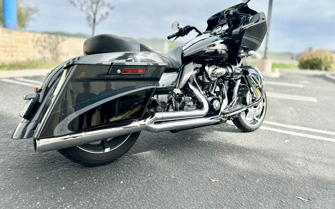 2013 Harley-Davidson® FLTRXSE2 - CVO™ Road Glide® Custom® 110th Anniversary Edition