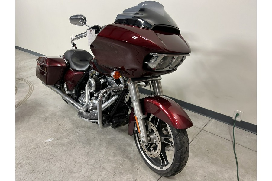 2015 Harley-Davidson® Road Glide® Base FLTRX