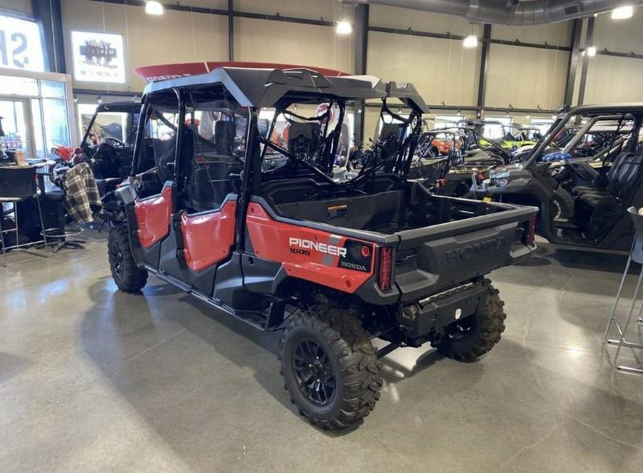 2023 Honda® Pioneer 1000-6 Deluxe Crew