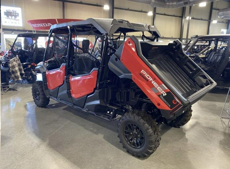 2023 Honda® Pioneer 1000-6 Deluxe Crew