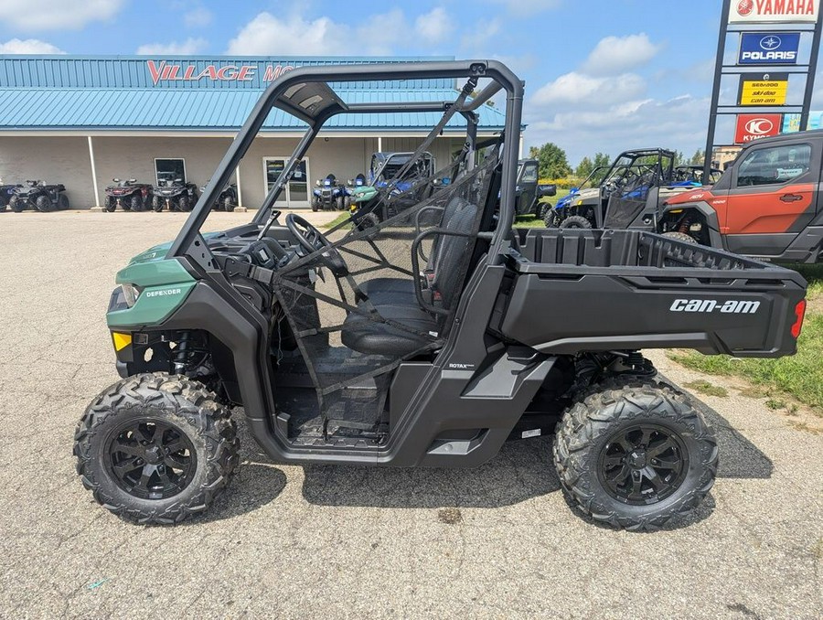 2025 Can-Am® Defender DPS HD7 Compass Green