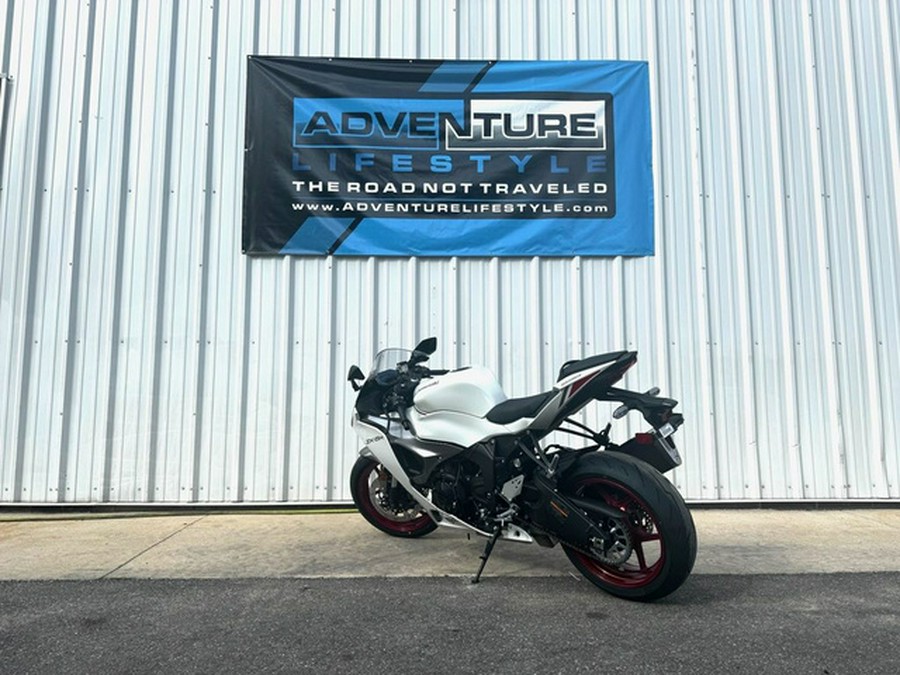 2025 Kawasaki Ninja ZX-6R ABS KRT Edition