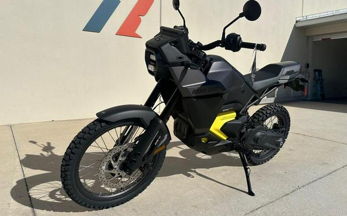 2025 Can-Am® Origin Carbon Black