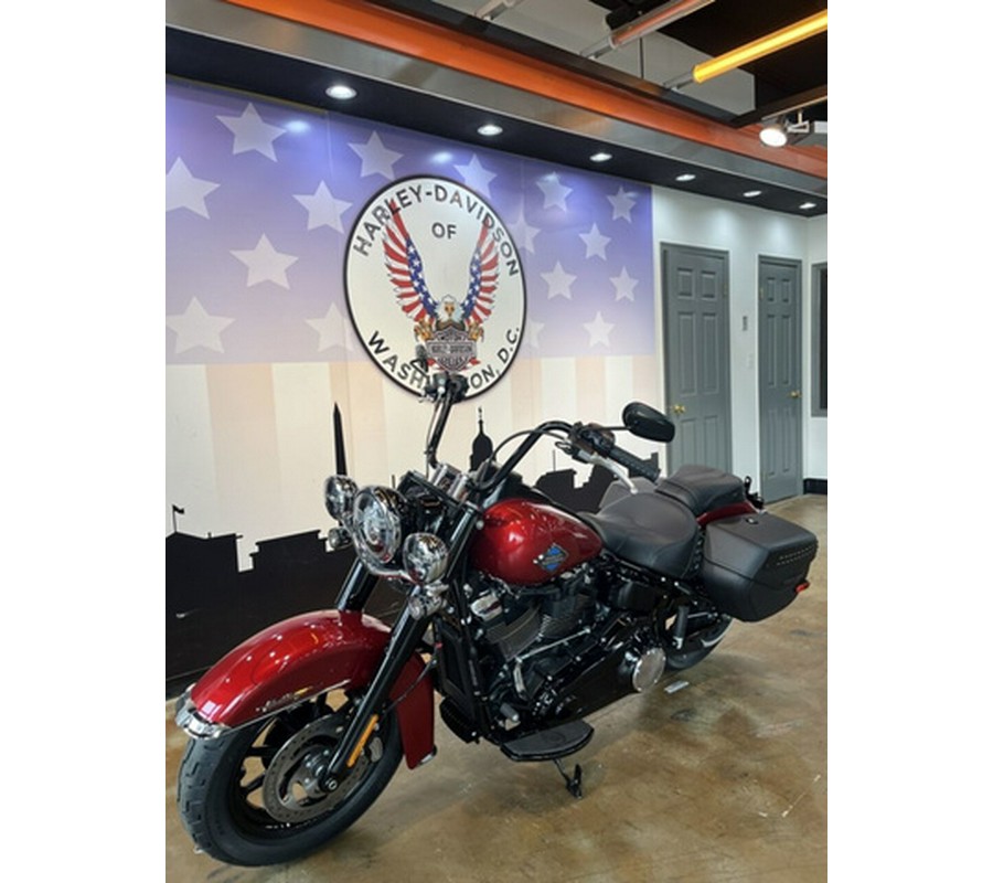 2026 Harley-Davidson Softail FLHC - Heritage Classic