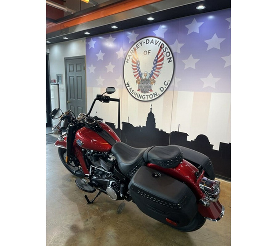 2026 Harley-Davidson Softail FLHC - Heritage Classic