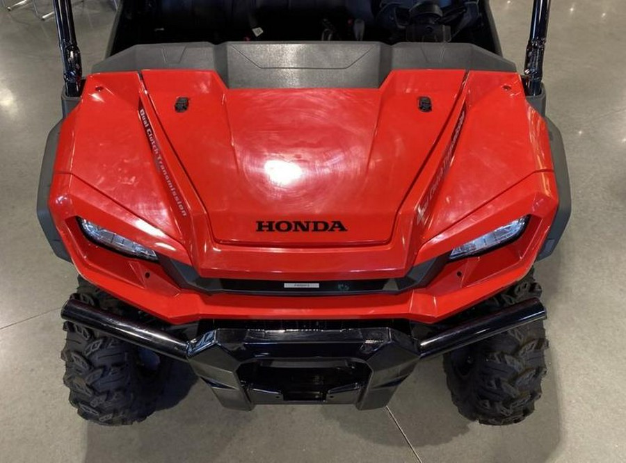 2023 Honda® Pioneer 1000-6 Deluxe Crew