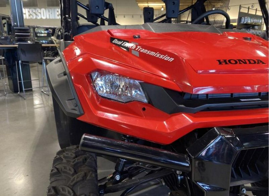 2023 Honda® Pioneer 1000-6 Deluxe Crew