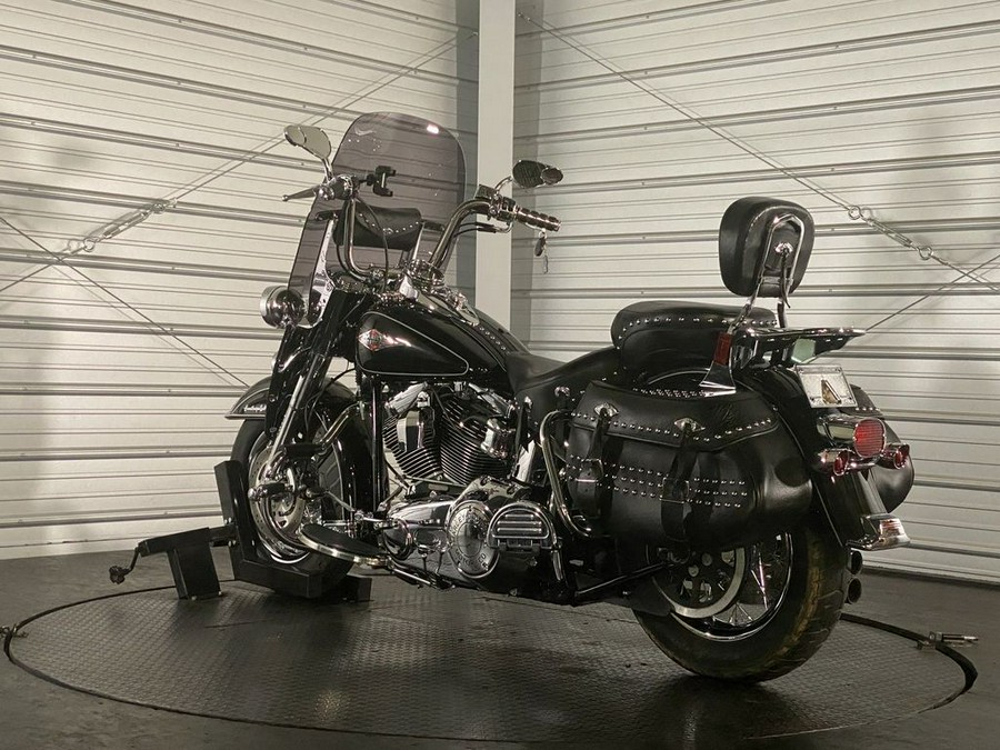 2013 Harley-Davidson® FLSTC - Heritage Softail® Classic