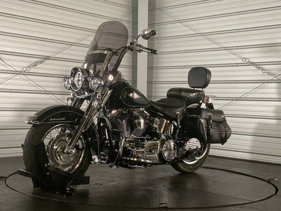 2013 Harley-Davidson® FLSTC - Heritage Softail® Classic