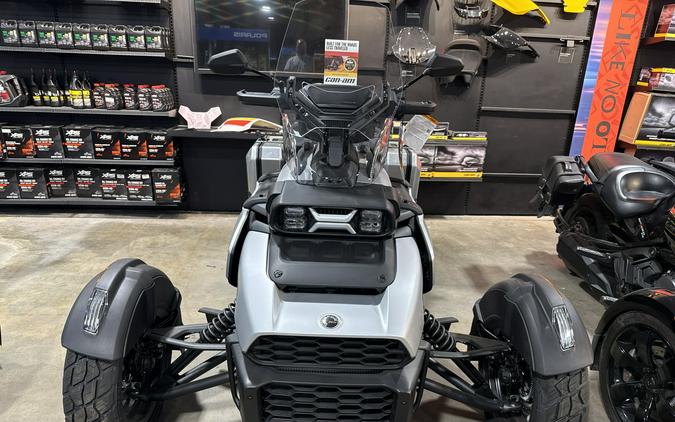 2025 Can-Am Canyon XT